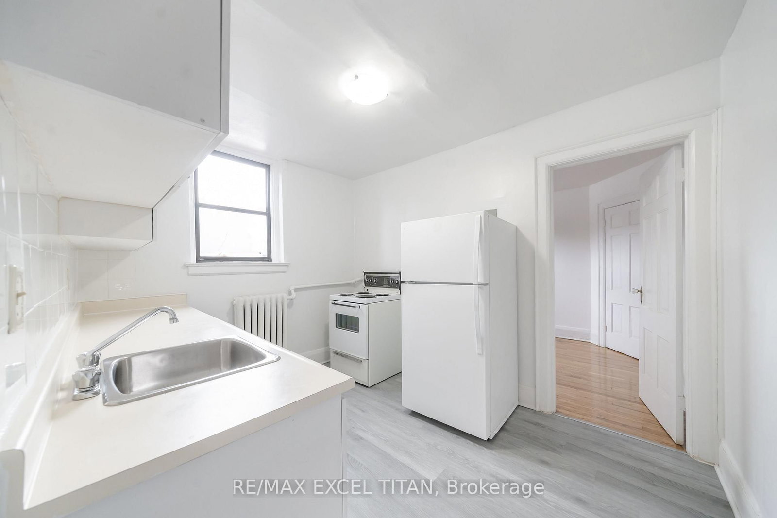 12 Kingston Road, Unit 65 - Photo 6