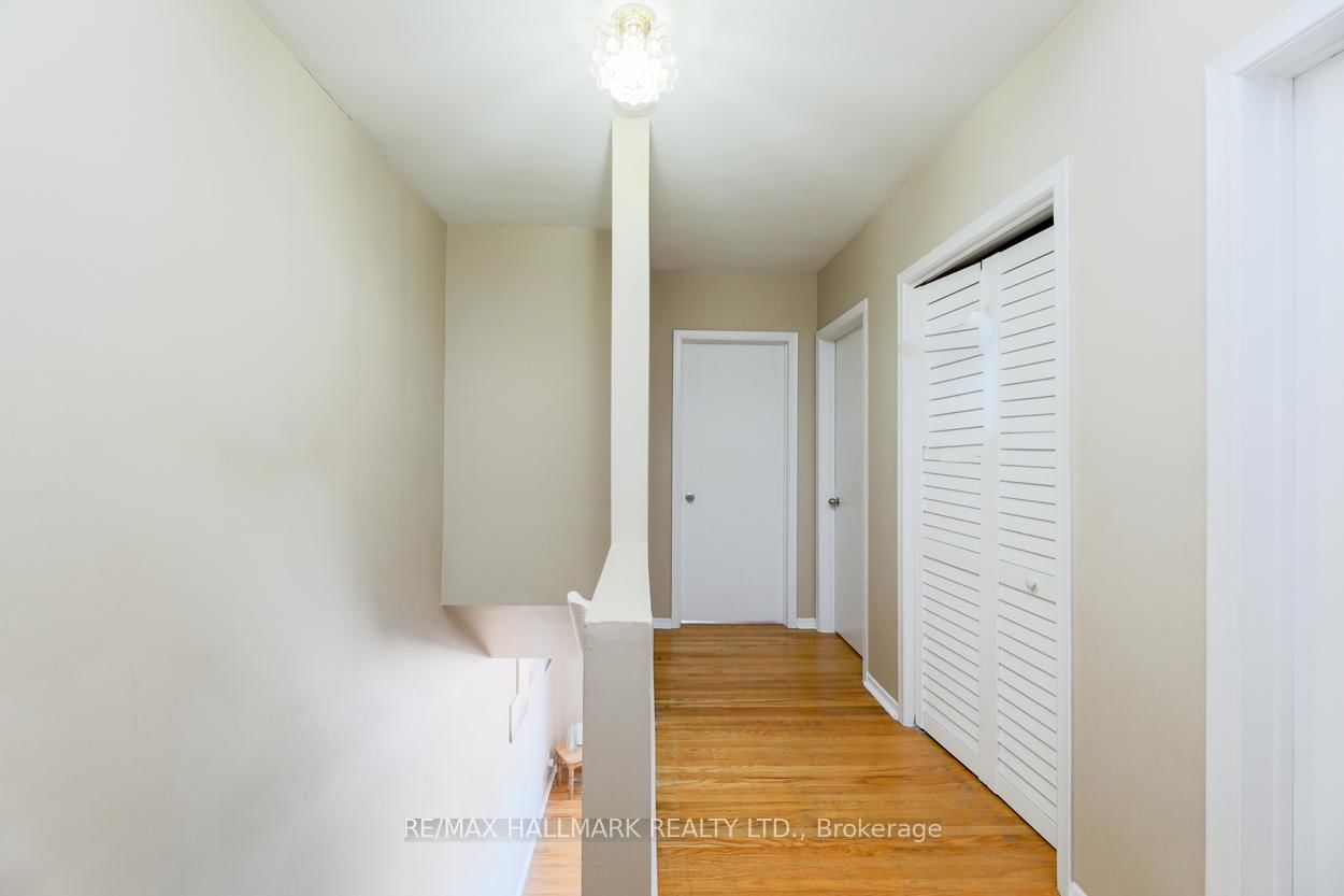 2844 Danforth Avenue, Unit 2 - Photo 11