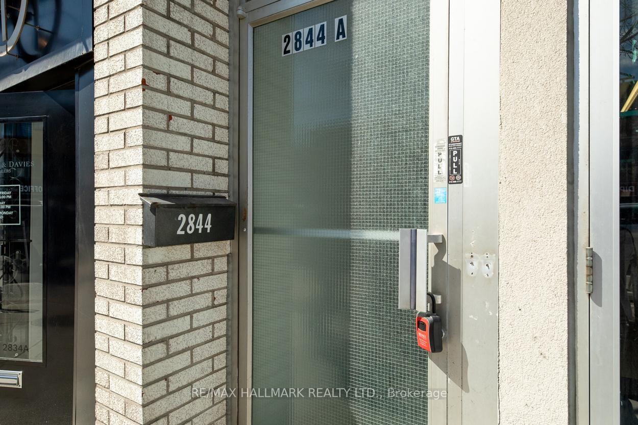 2844 Danforth Avenue, Unit 2 - Photo 2