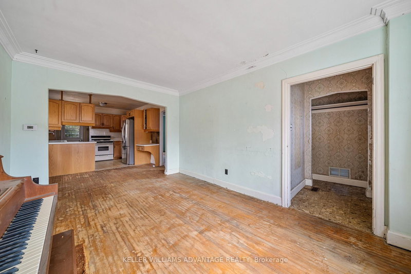 90 Hollis Ave, Toronto, M1N 2C7 | Image 3