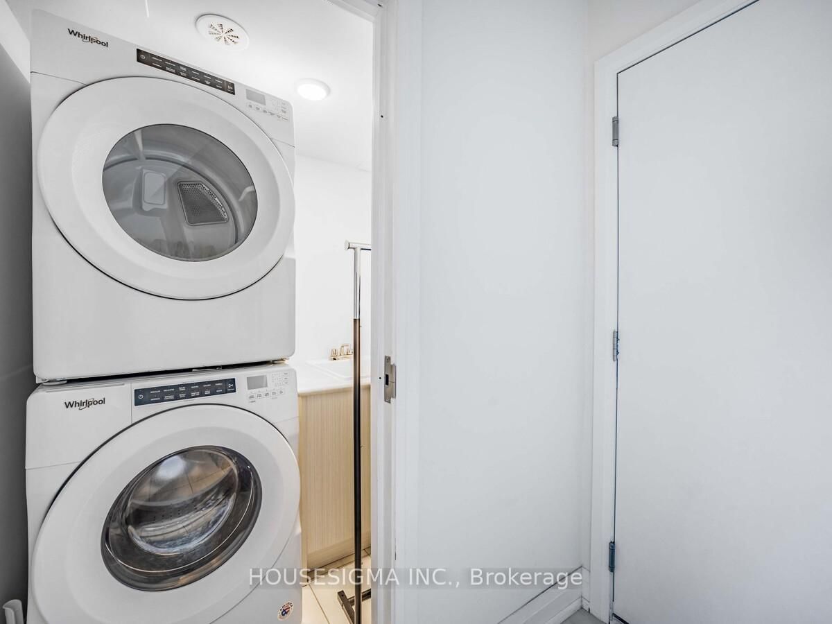 1870 Altona Road, Unit 11 - Photo 23