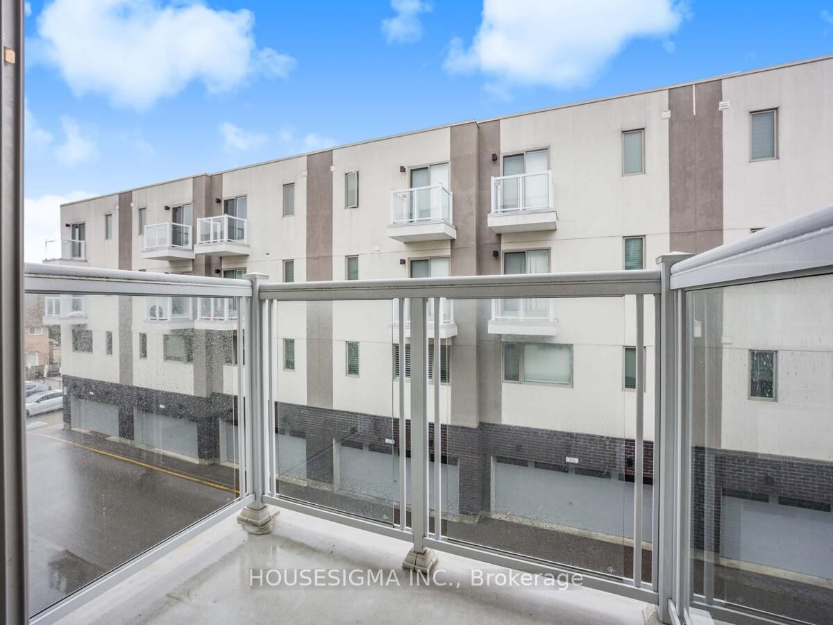 1870 Altona Road, Unit 11 - Photo 30