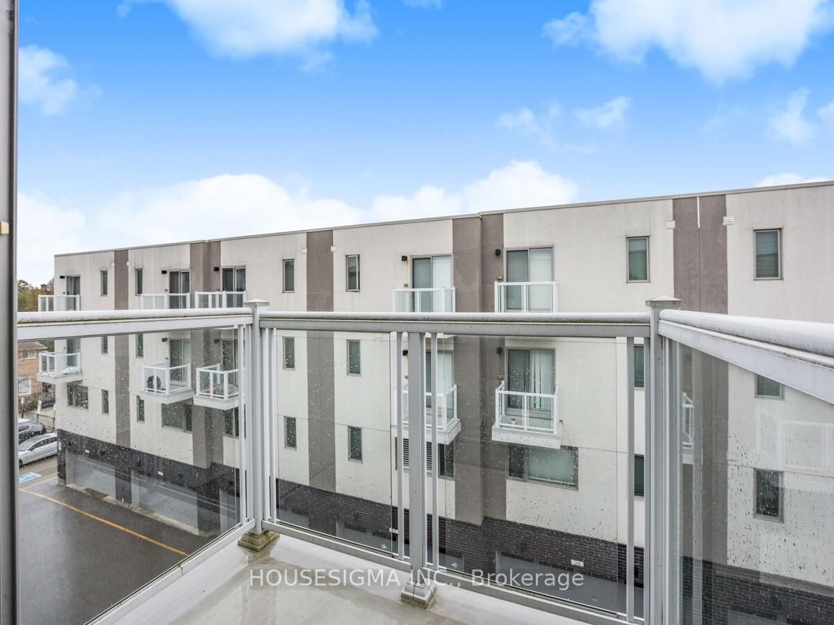 1870 Altona Road, Unit 11 - Photo 31