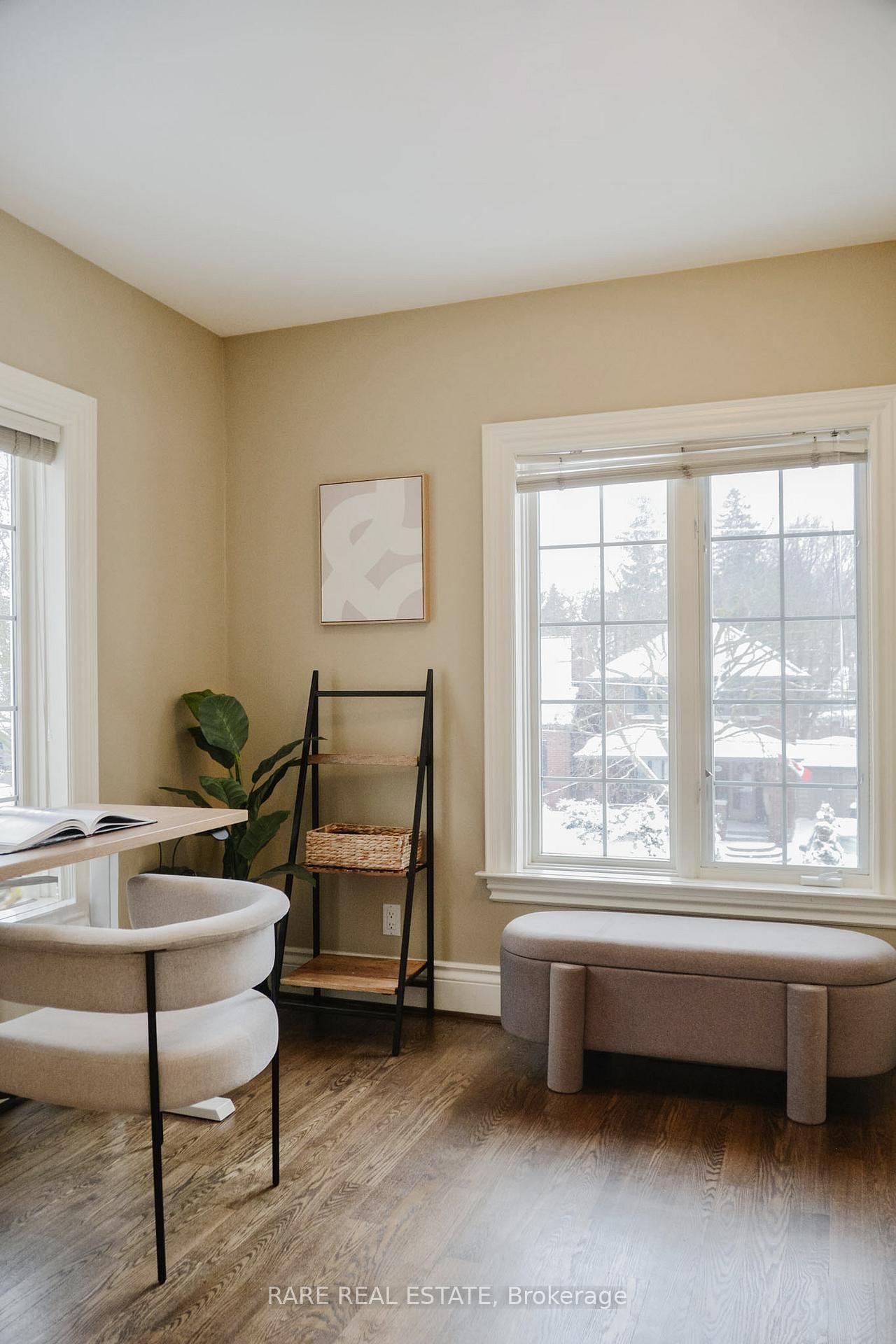 Detached House for sale at 33 Red Deer Avenue, Toronto, Ontario, M1N 2Z1 - Birchcliffe-Cliffside - MLS: E12997290