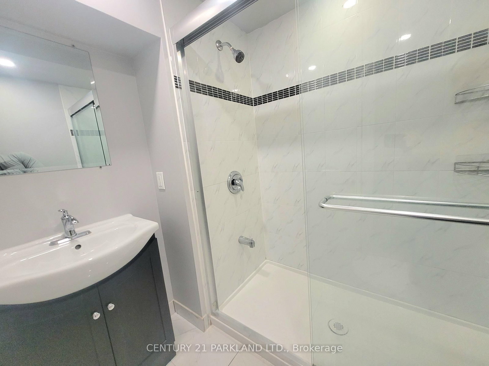 Detached House for lease at 2 Davis Downs Place, Toronto, Ontario, M1E 3L4 - West Hill - MLS: E12997388