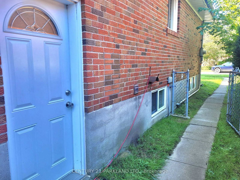 2 Davis Downs Pl, Toronto, M1E 3L4 | Image 3