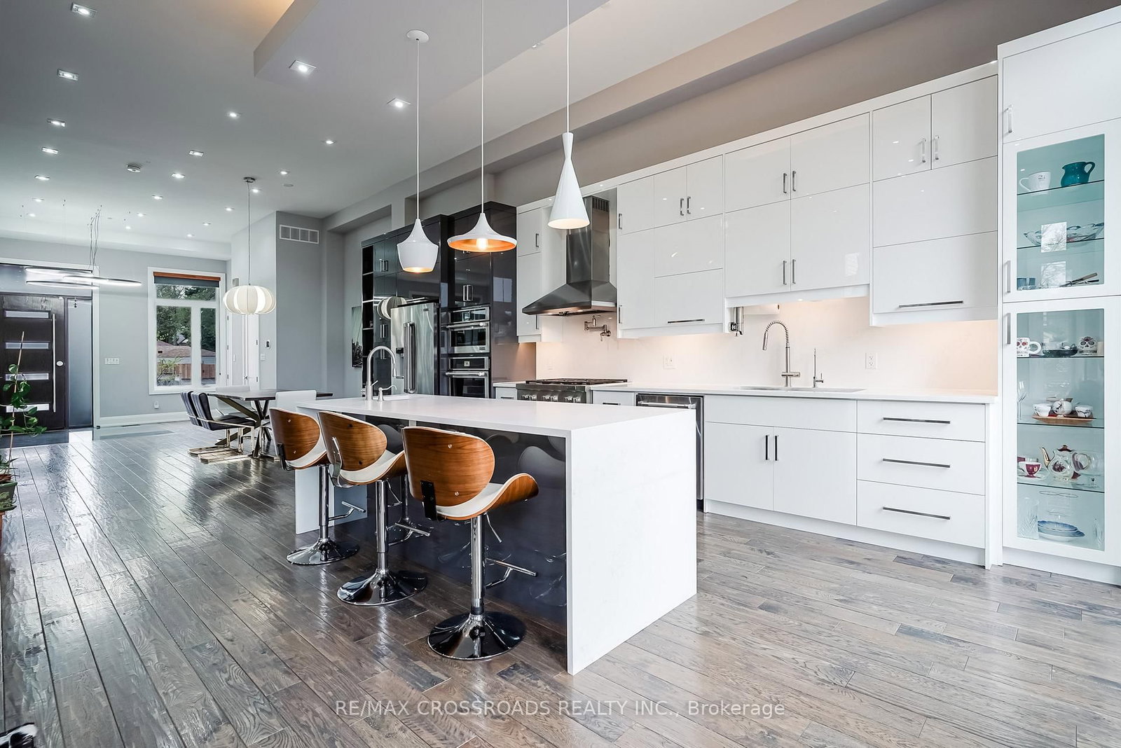 Detached House for sale at 1A Roblin Avenue, Toronto, Ontario, M4C 3P7 - East York - MLS: E12997390