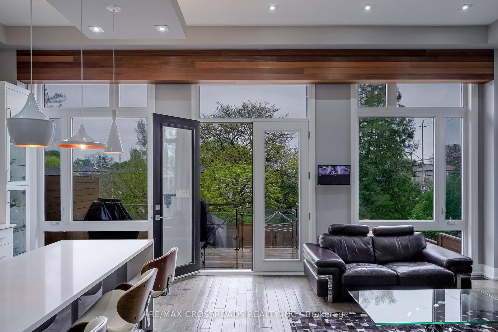 Detached House for sale at 1A Roblin Avenue, Toronto, Ontario, M4C 3P7 - East York - MLS: E12997390