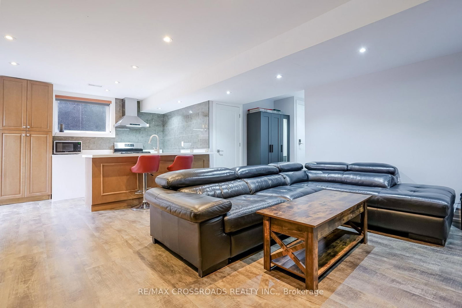 Detached House for sale at 1A Roblin Avenue, Toronto, Ontario, M4C 3P7 - East York - MLS: E12997390