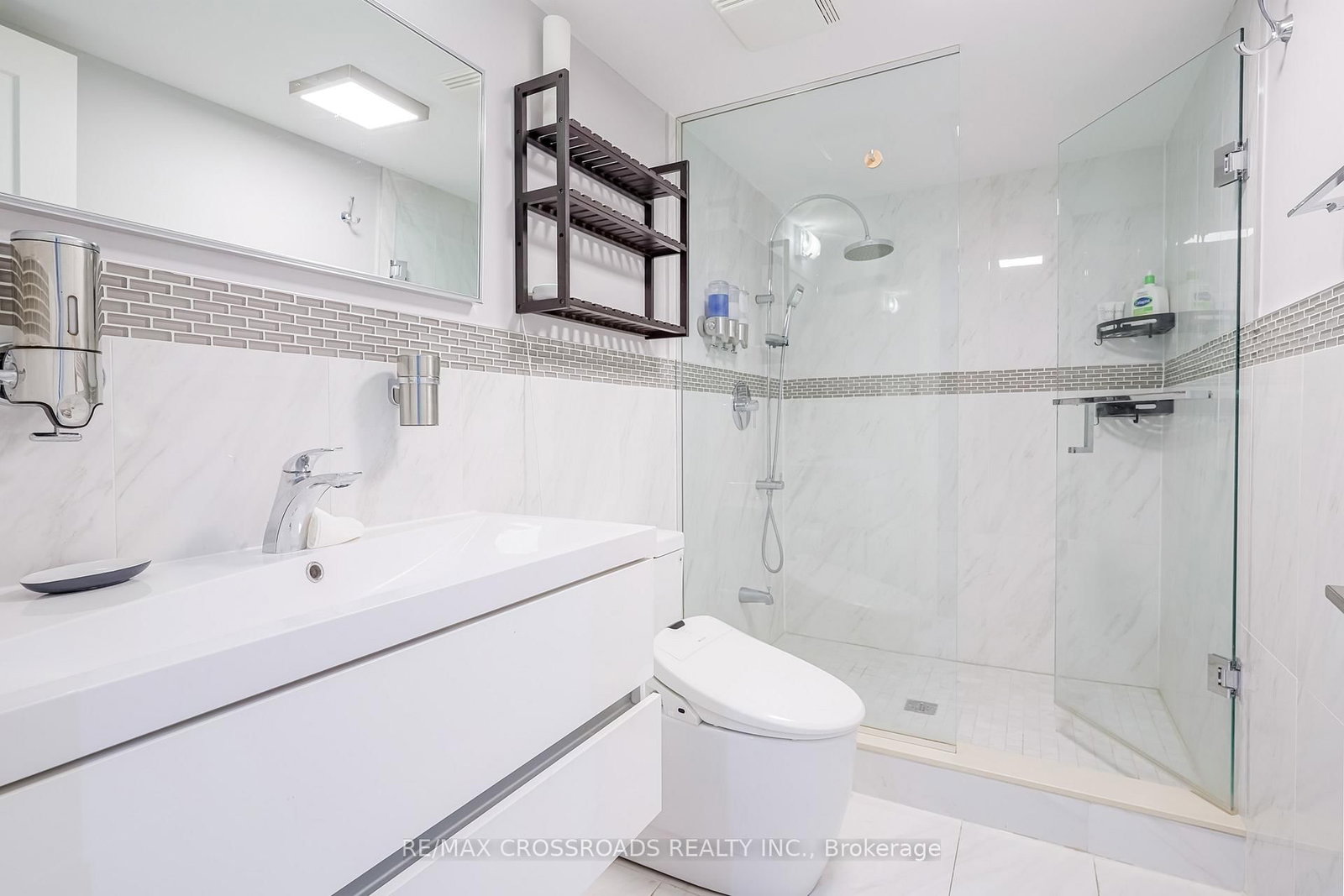 Detached House for sale at 1A Roblin Avenue, Toronto, Ontario, M4C 3P7 - East York - MLS: E12997390