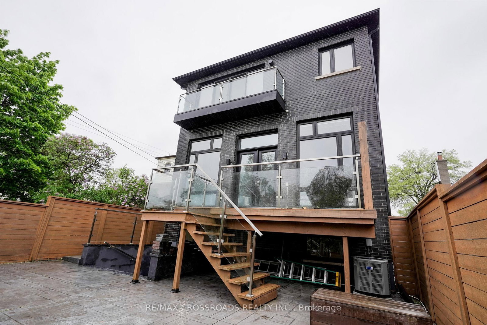 Detached House for sale at 1A Roblin Avenue, Toronto, Ontario, M4C 3P7 - East York - MLS: E12997390