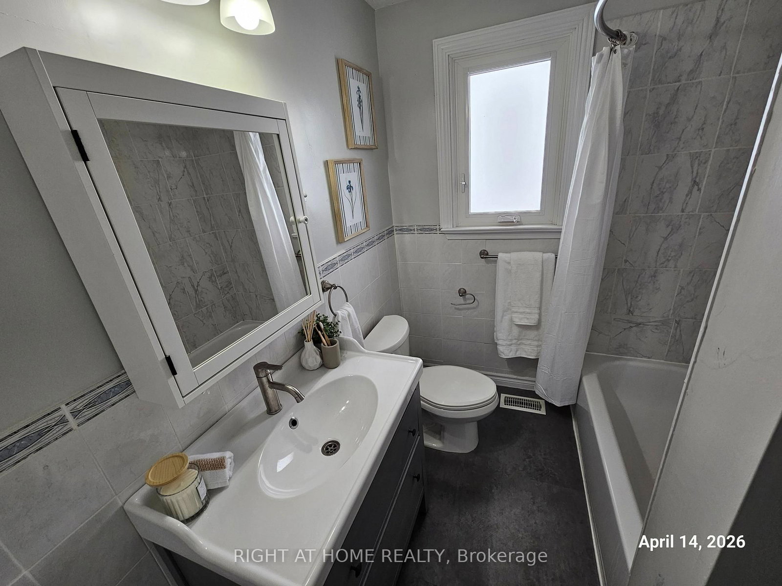 Detached House for sale at 32 Muir Drive, Toronto, Ontario, M1M 3B4 - Scarborough Village - MLS: E12997598