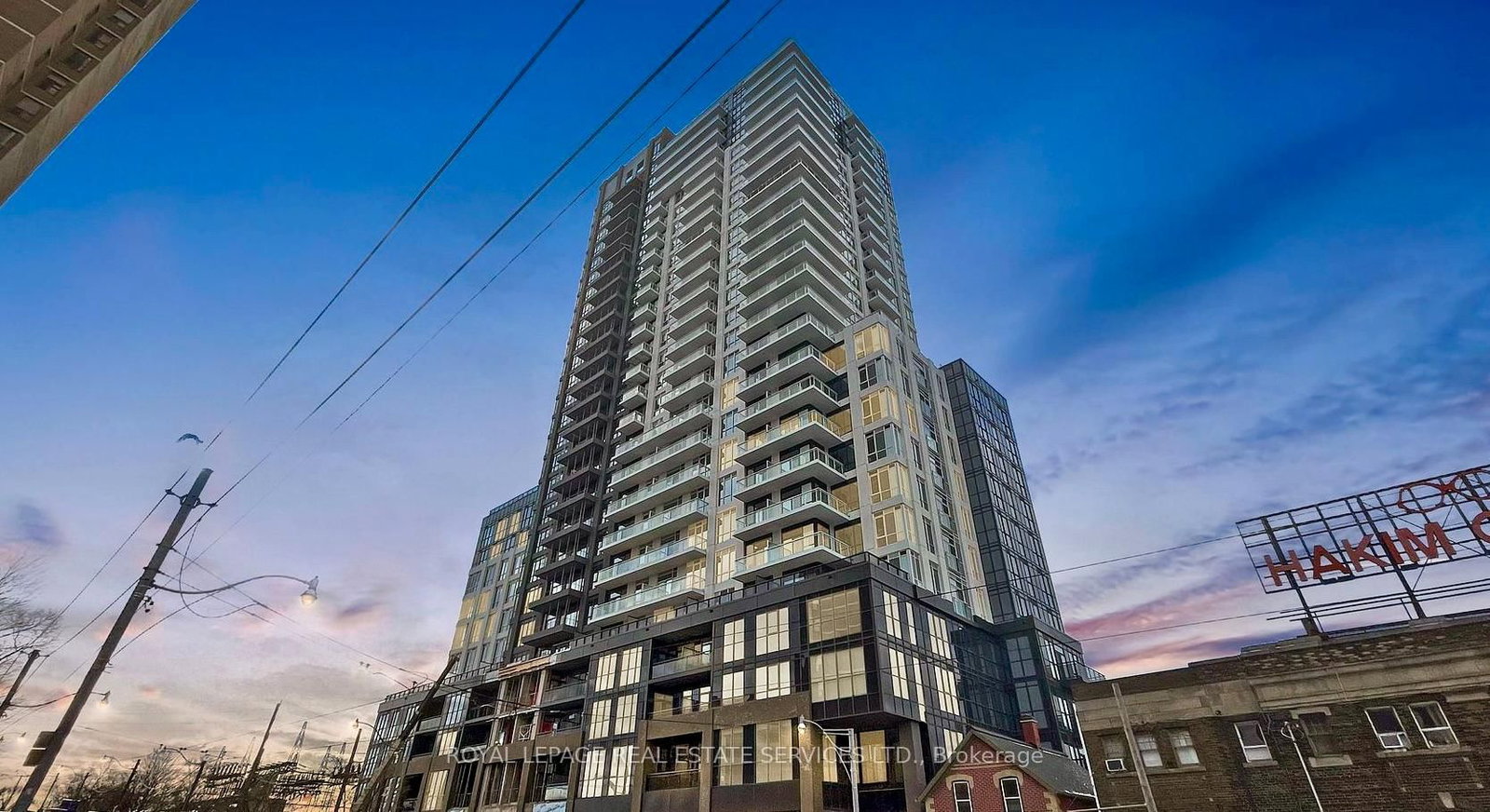 286 Main Street, Unit 1211