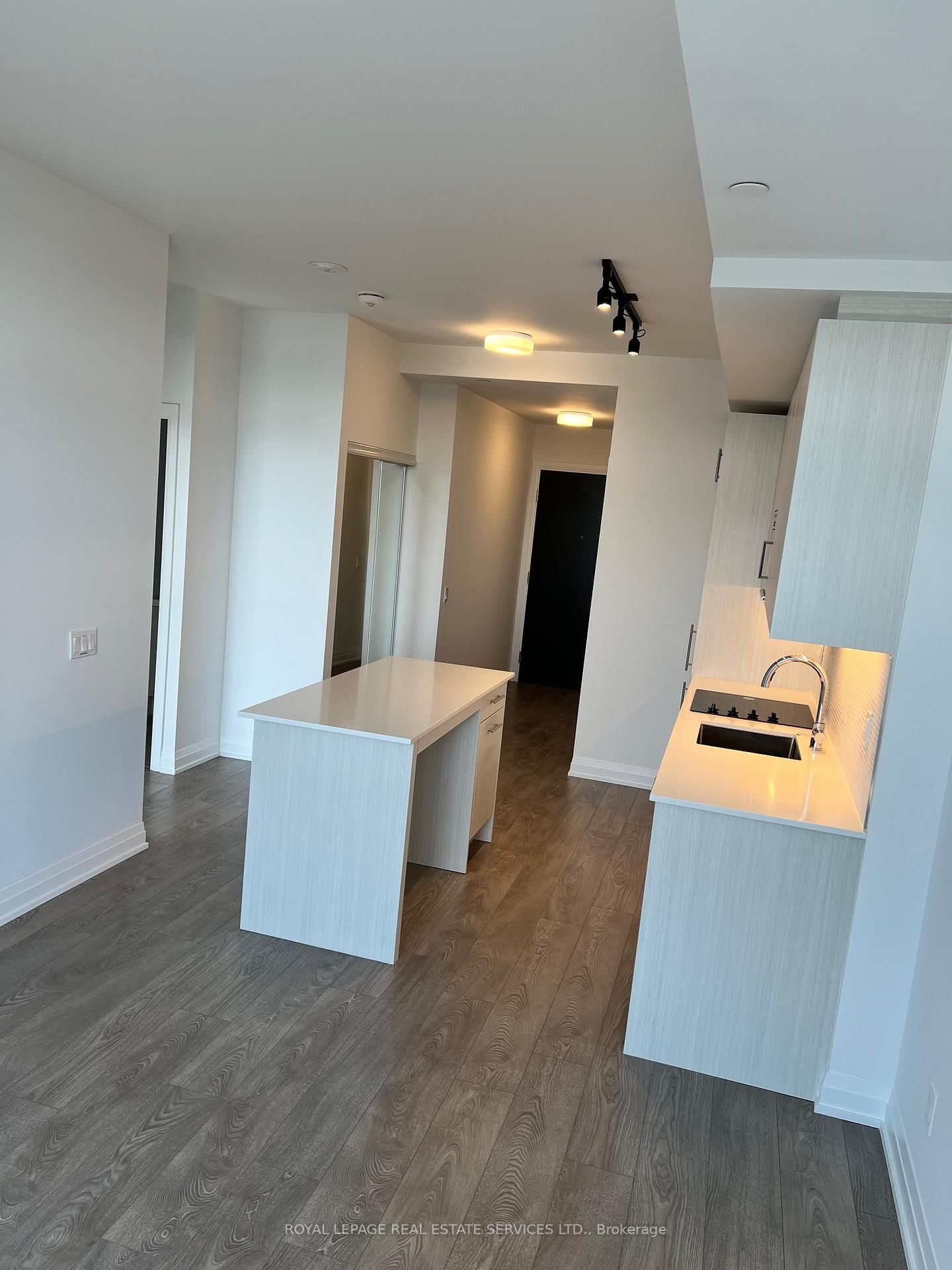 Condo for lease at 1211-286 Main Street, Toronto, Ontario, M4C 4X4 - East End-Danforth - MLS: E12997702