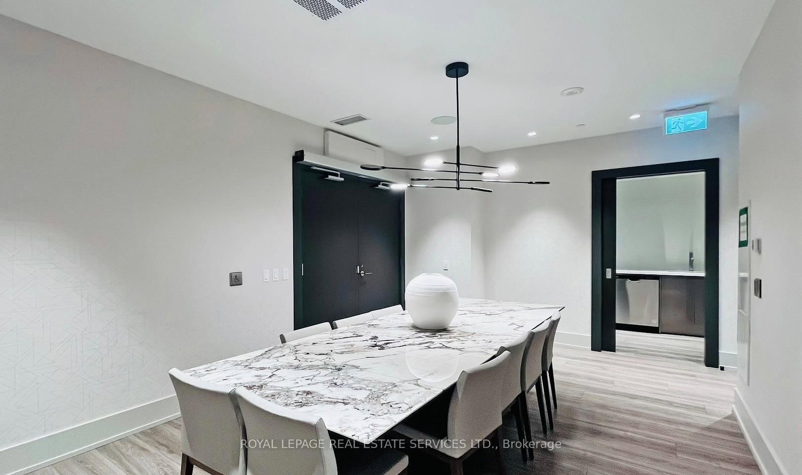 Condo for lease at 1211-286 Main Street, Toronto, Ontario, M4C 4X4 - East End-Danforth - MLS: E12997702