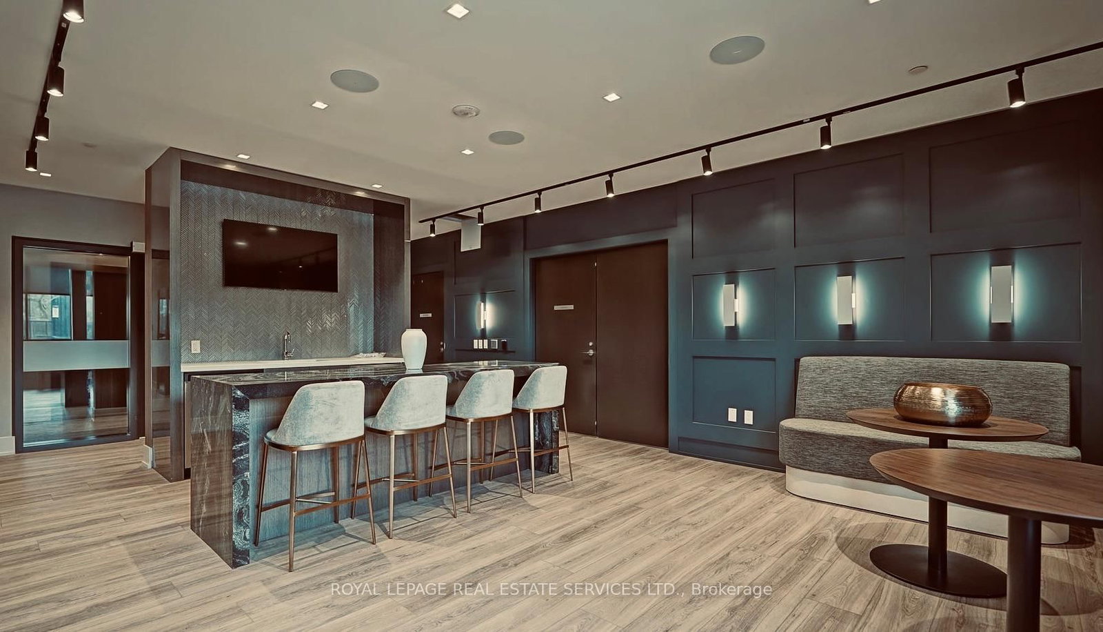 Condo for lease at 1211-286 Main Street, Toronto, Ontario, M4C 4X4 - East End-Danforth - MLS: E12997702