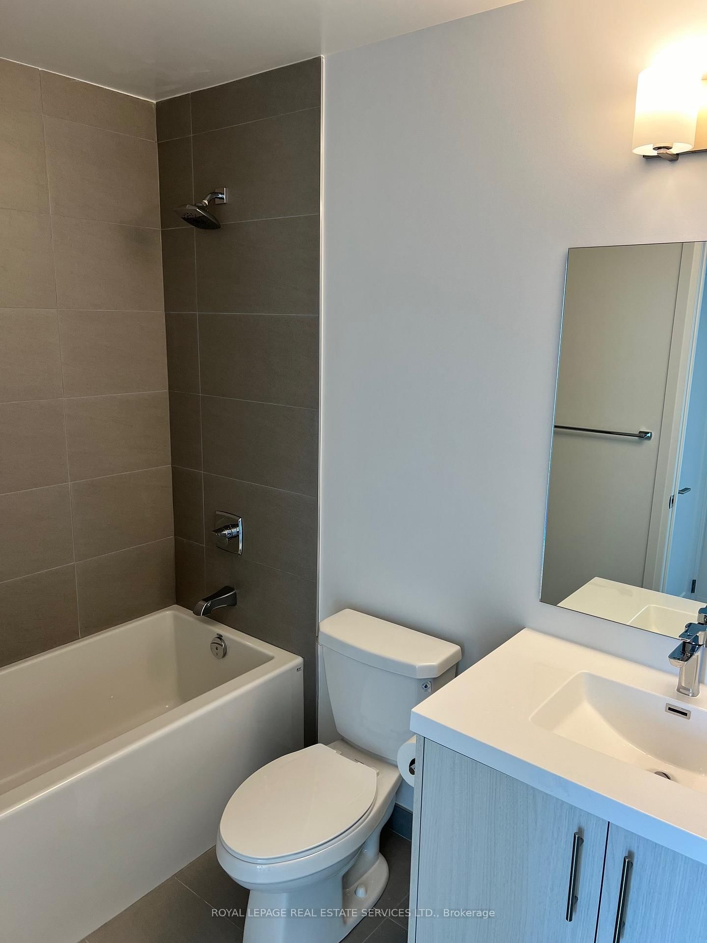 286 Main Street, Unit 1211 - Photo 9