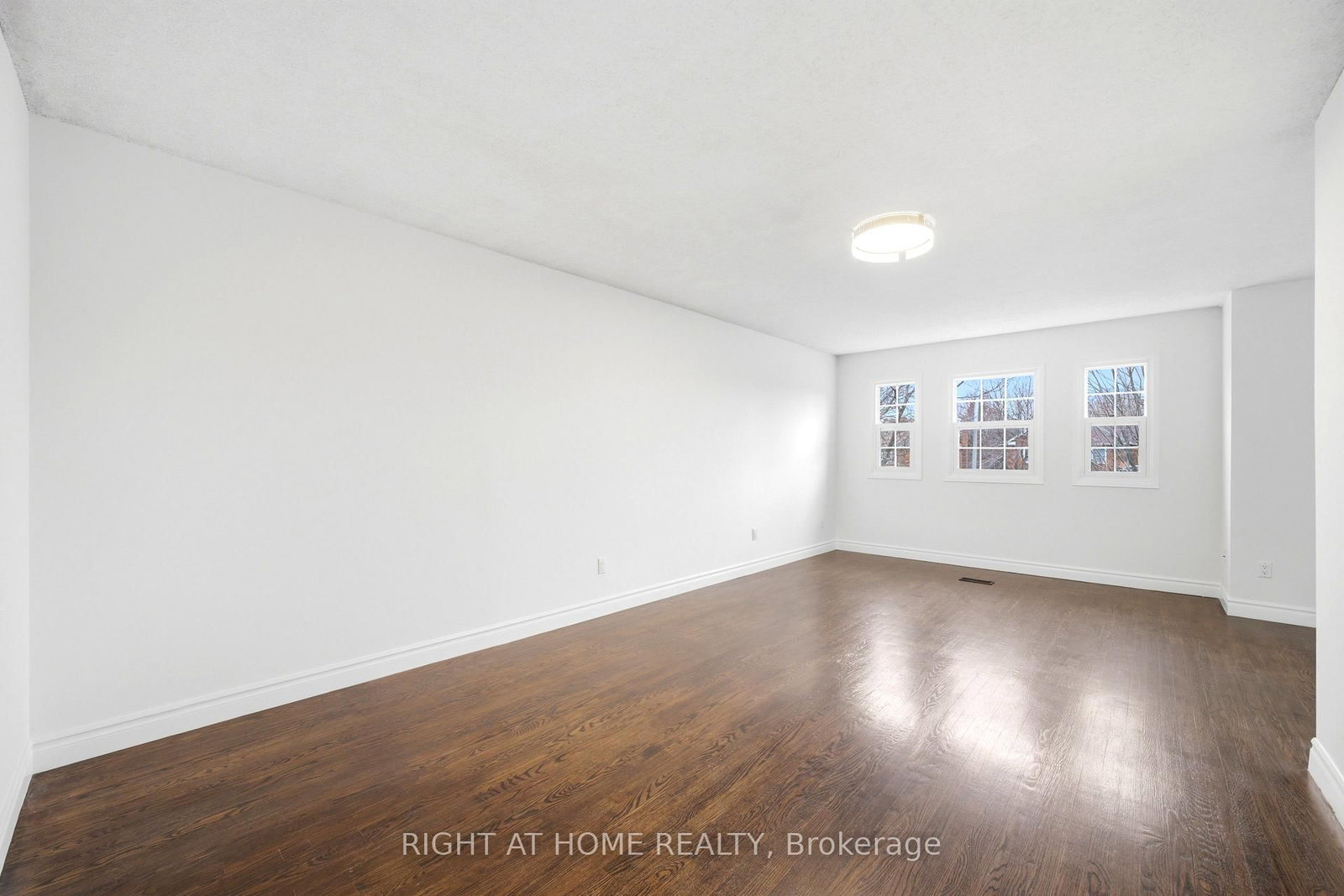 Detached House for sale at 36 Ravenview Drive, Whitby, Ontario, L1R 1Y2 - Rolling Acres - MLS: E12997720