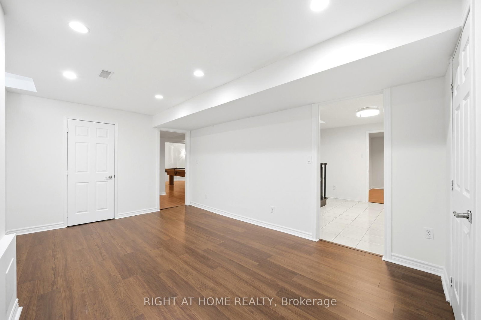 Detached House for sale at 36 Ravenview Drive, Whitby, Ontario, L1R 1Y2 - Rolling Acres - MLS: E12997720