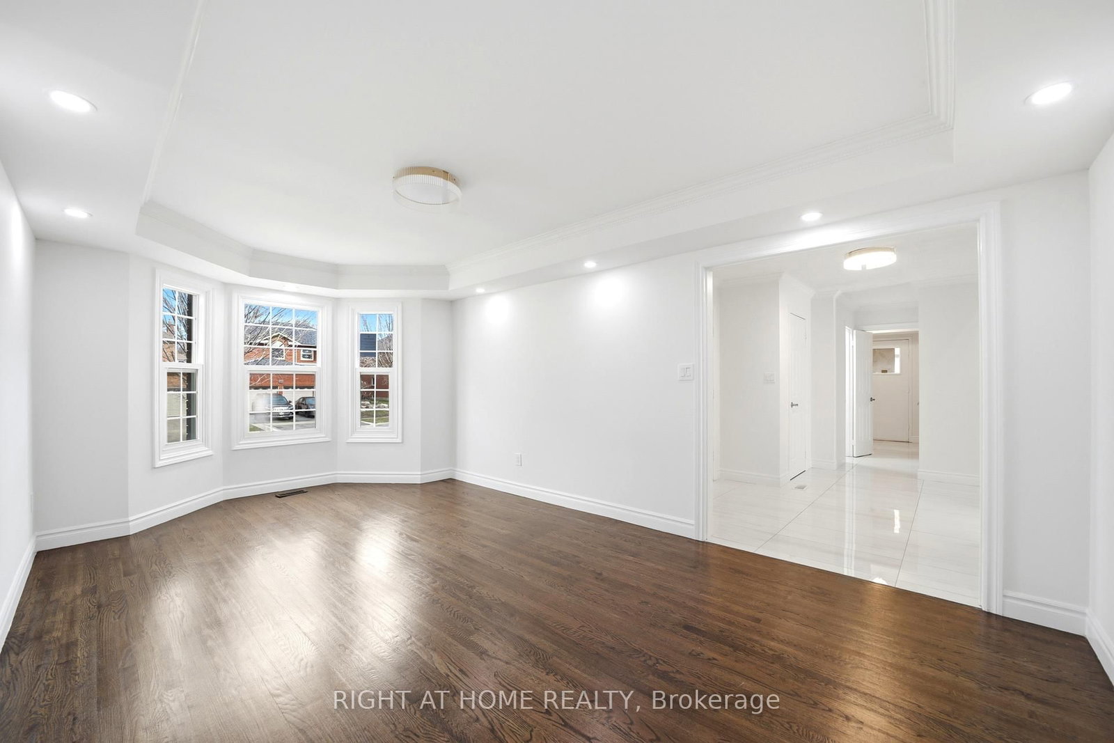 Detached House for sale at 36 Ravenview Drive, Whitby, Ontario, L1R 1Y2 - Rolling Acres - MLS: E12997720