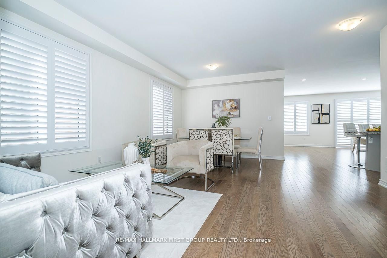 Detached House for sale at 5 Toulouse Street, Whitby, Ontario, L1P 0J2 - Rural Whitby - MLS: E12997754