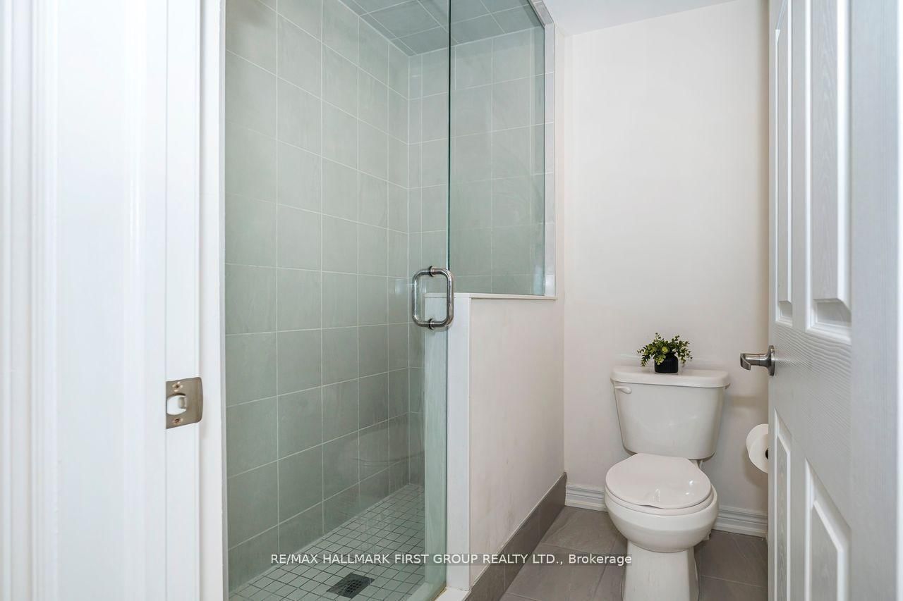 Detached House for sale at 5 Toulouse Street, Whitby, Ontario, L1P 0J2 - Rural Whitby - MLS: E12997754