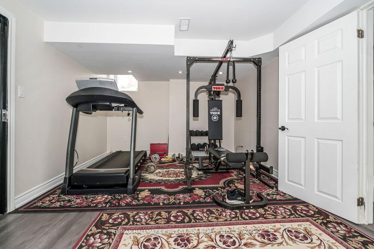 Detached House for sale at 5 Toulouse Street, Whitby, Ontario, L1P 0J2 - Rural Whitby - MLS: E12997754