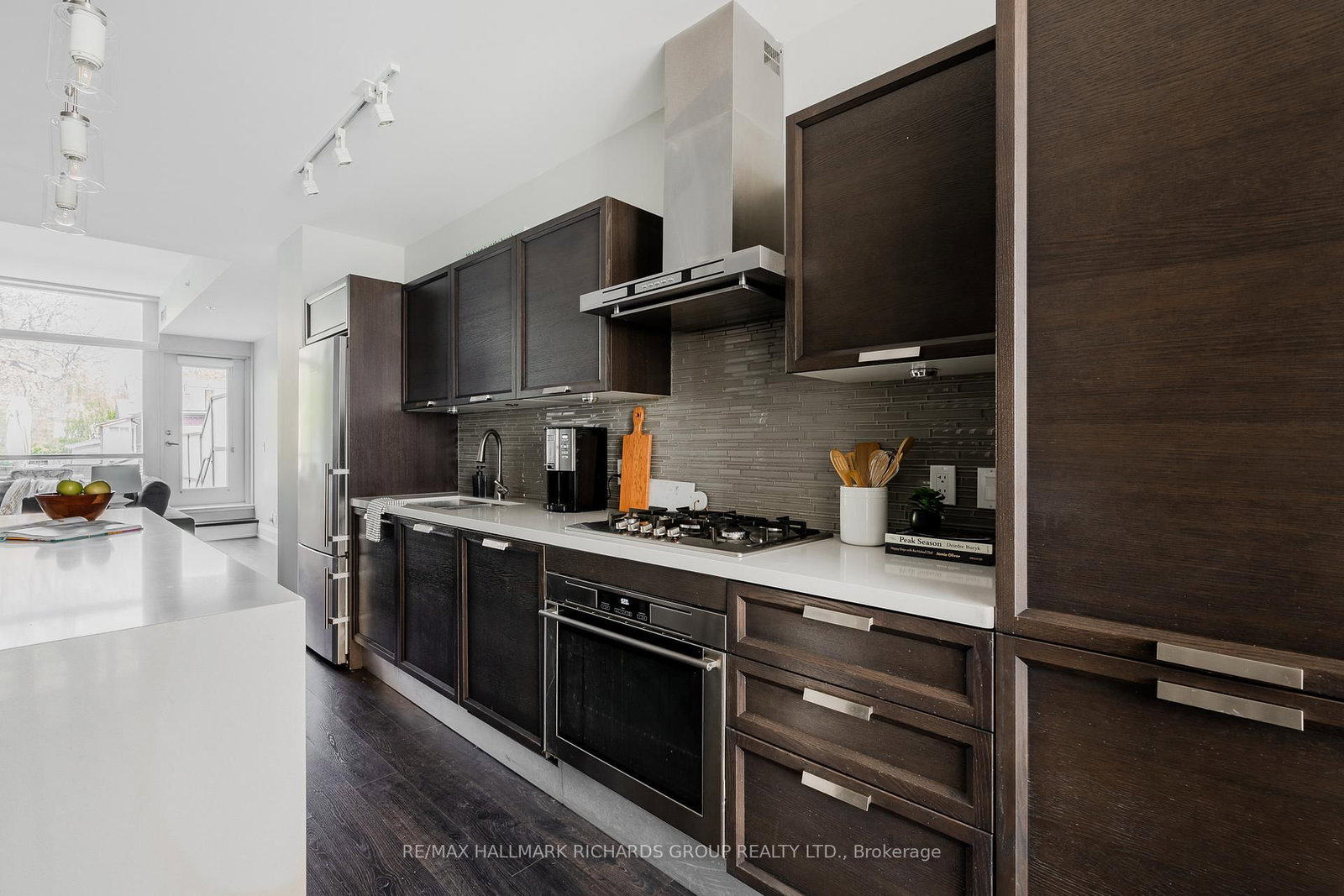 2 Bellefair Avenue, Unit TH5 - Photo 7