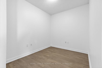 1320-275 Village Green Square, Toronto, Ontario image-0-3