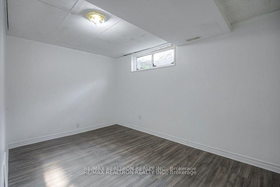 1361 Everton Street, Unit Bsmt - Photo 7