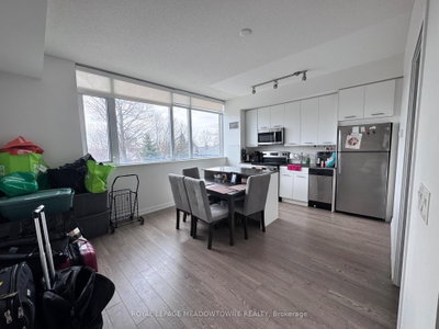 Condo leased at 213-2055 Danforth Avenue, Toronto, Ontario, M4C 1J8 - Woodbine Corridor - MLS: E12998206