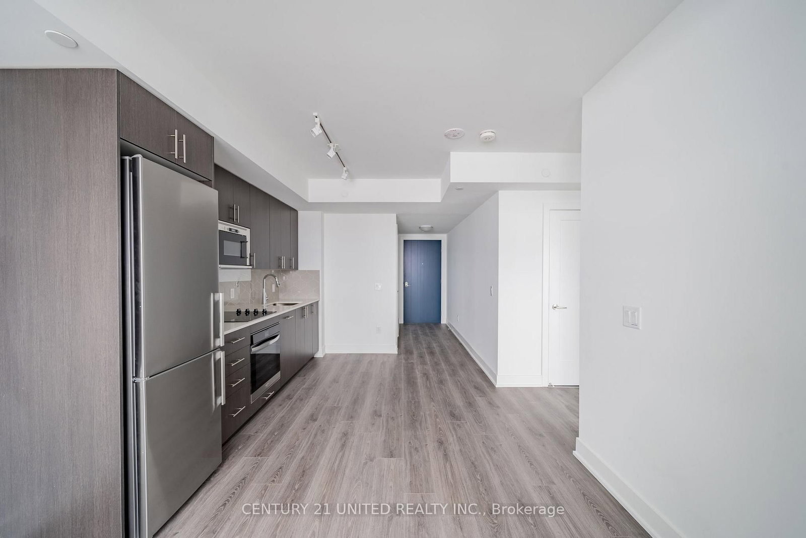 2545 Simcoe Street, Unit 1203 - Photo 12
