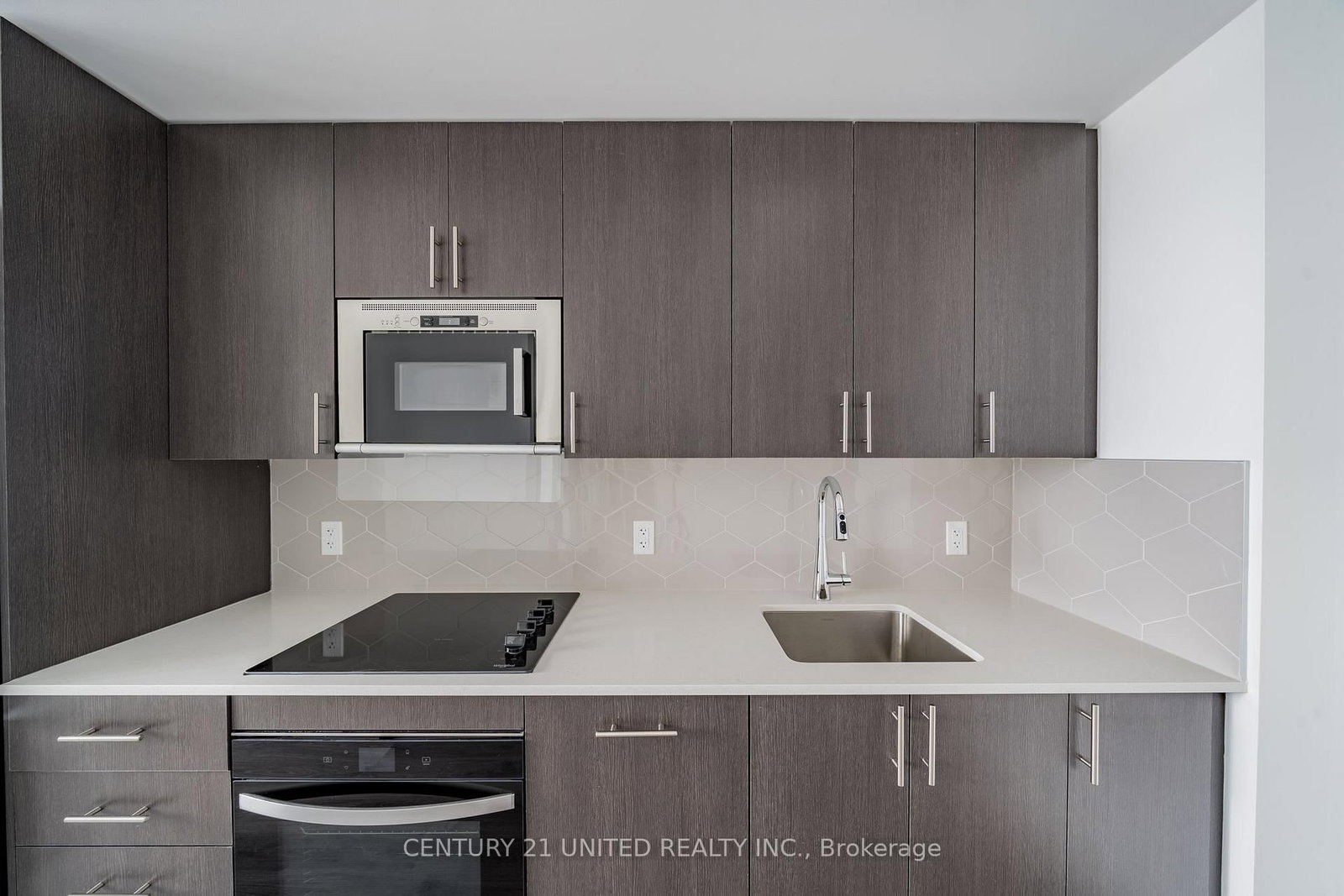 2545 Simcoe Street, Unit 1203 - Photo 18