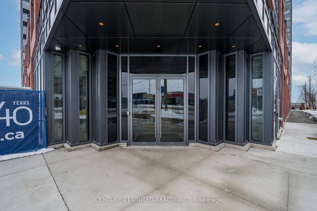 1203 - 2545 Simcoe Street