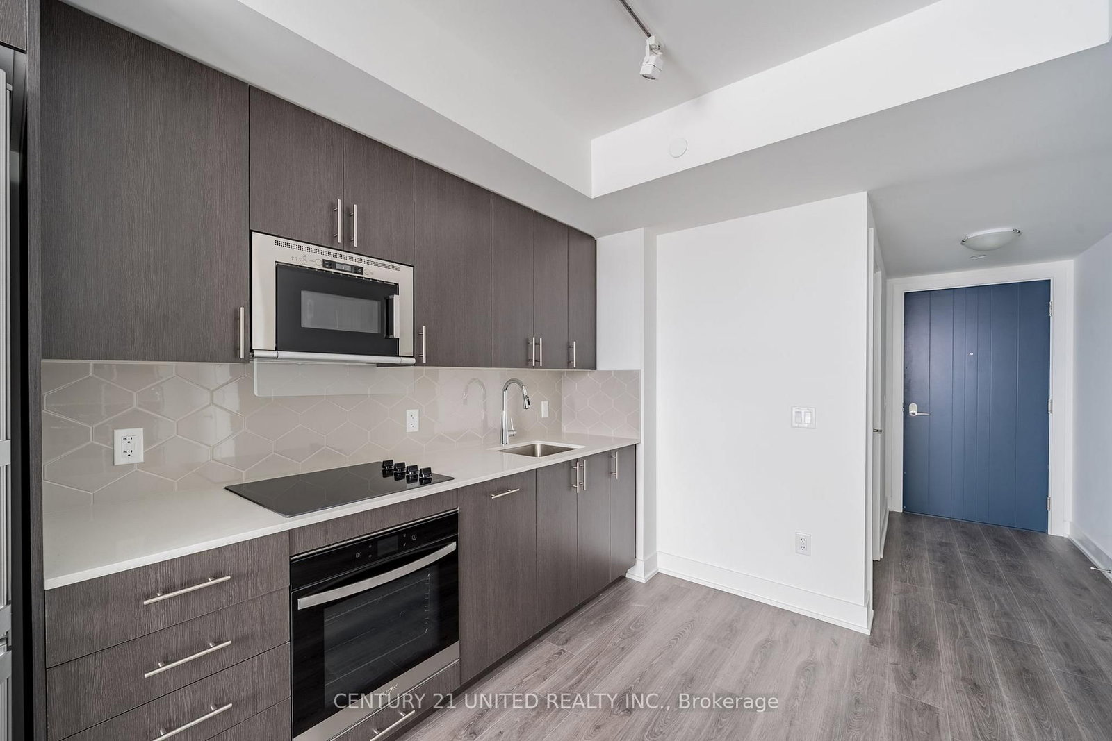 2545 Simcoe Street, Unit 1203 - Photo 20