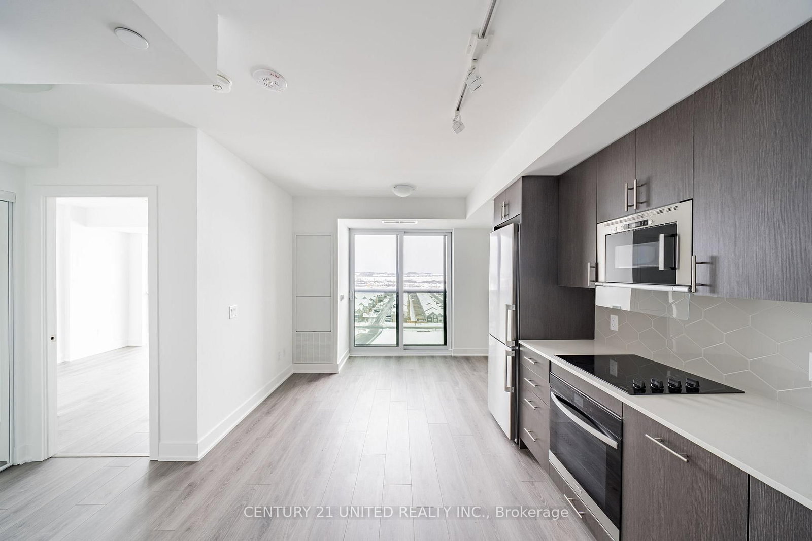 2545 Simcoe Street, Unit 1203 - Photo 28