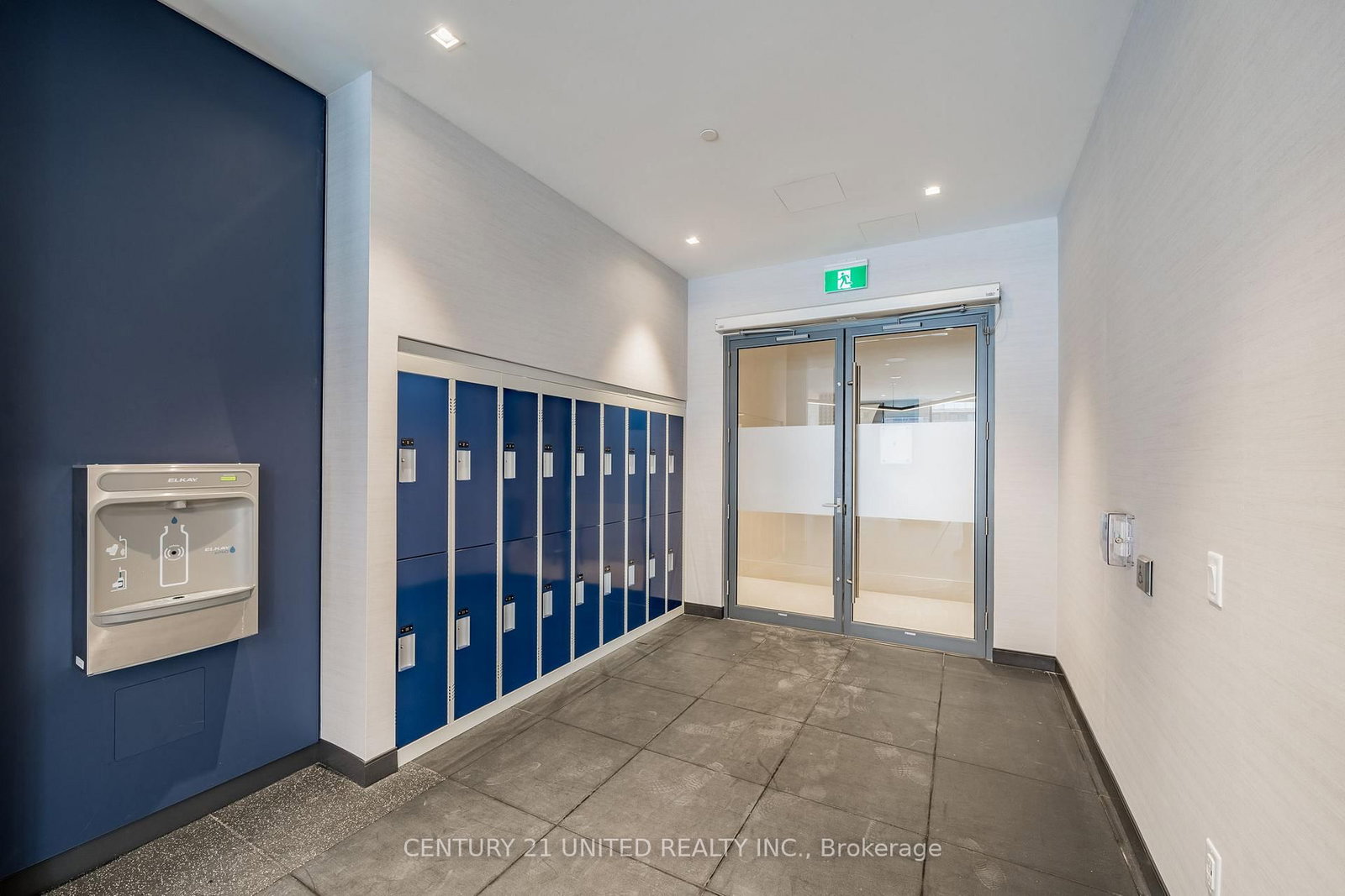 2545 Simcoe Street, Unit 1203 - Photo 40