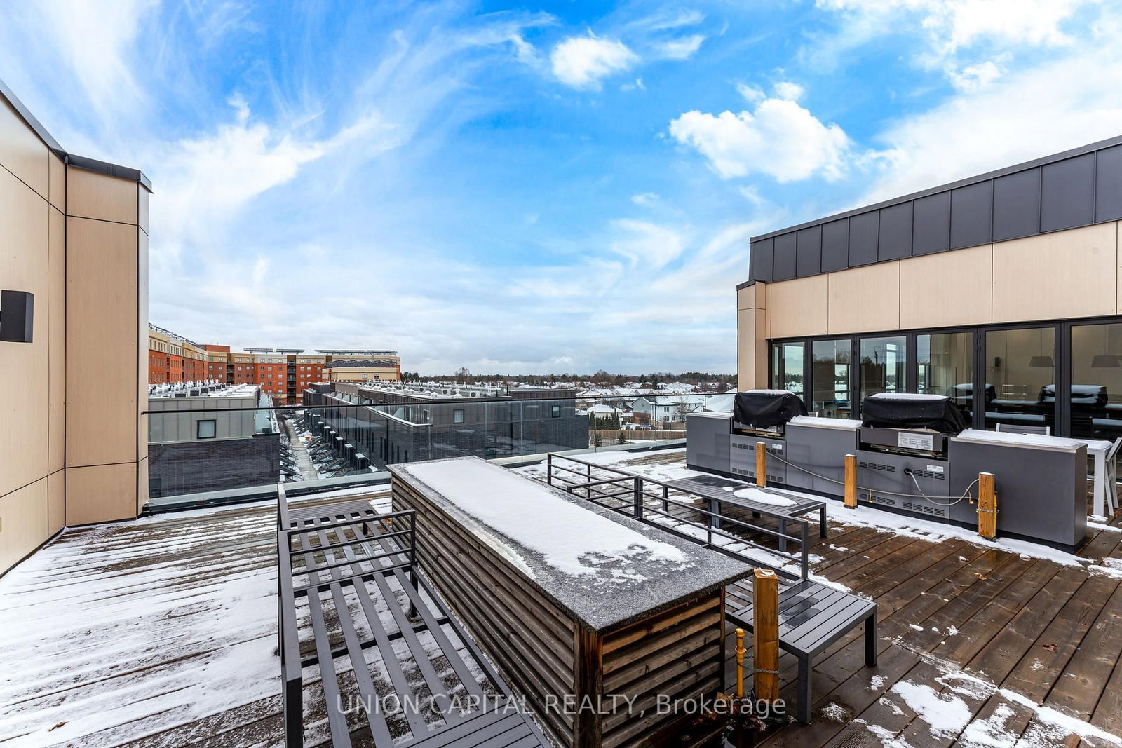 1800 Simcoe Street, Unit 201 - Photo 16