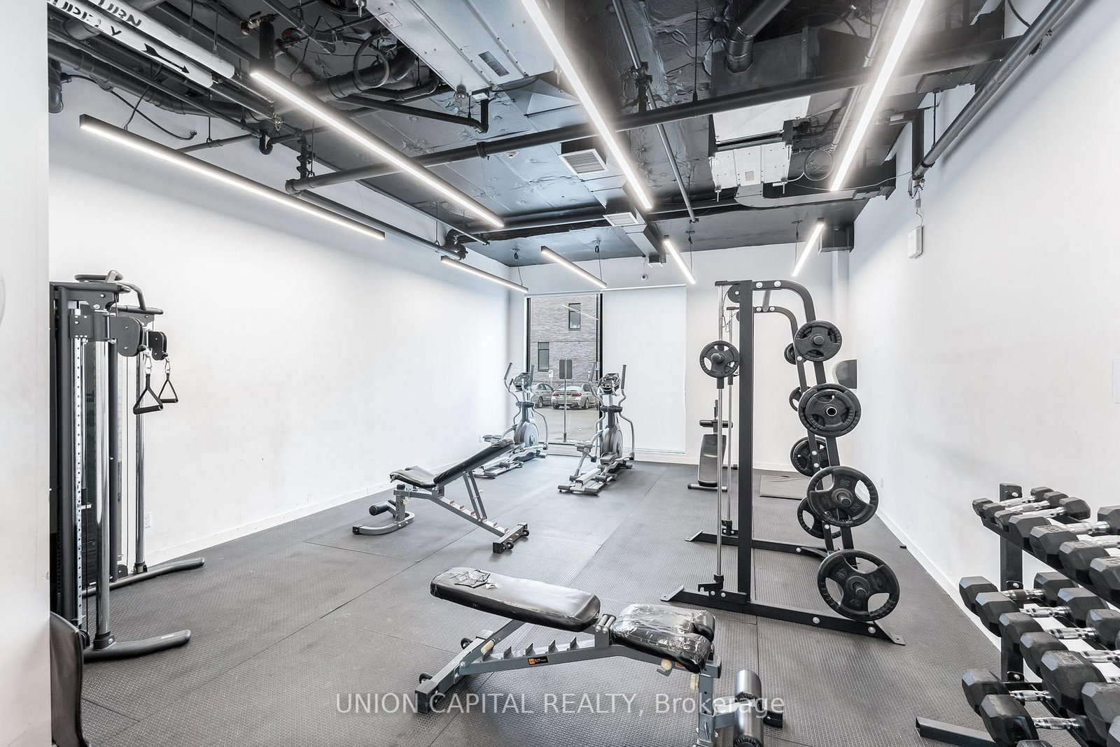 1800 Simcoe Street, Unit 201 - Photo 19