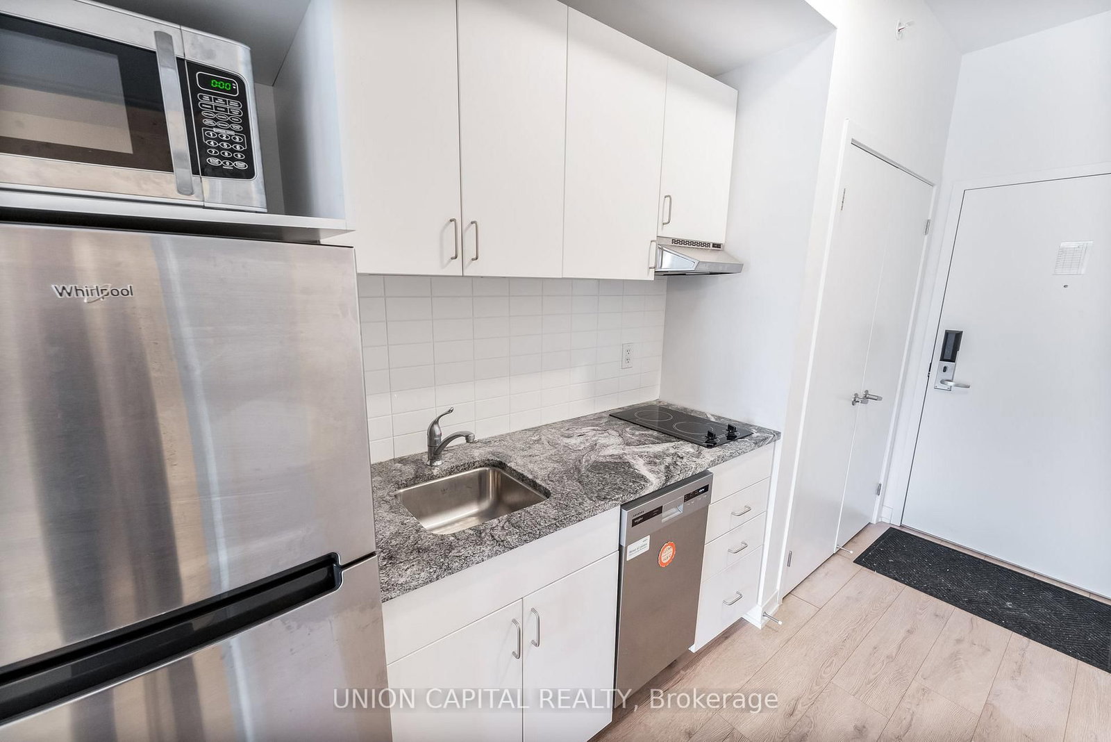 1800 Simcoe Street, Unit 201 - Photo 5
