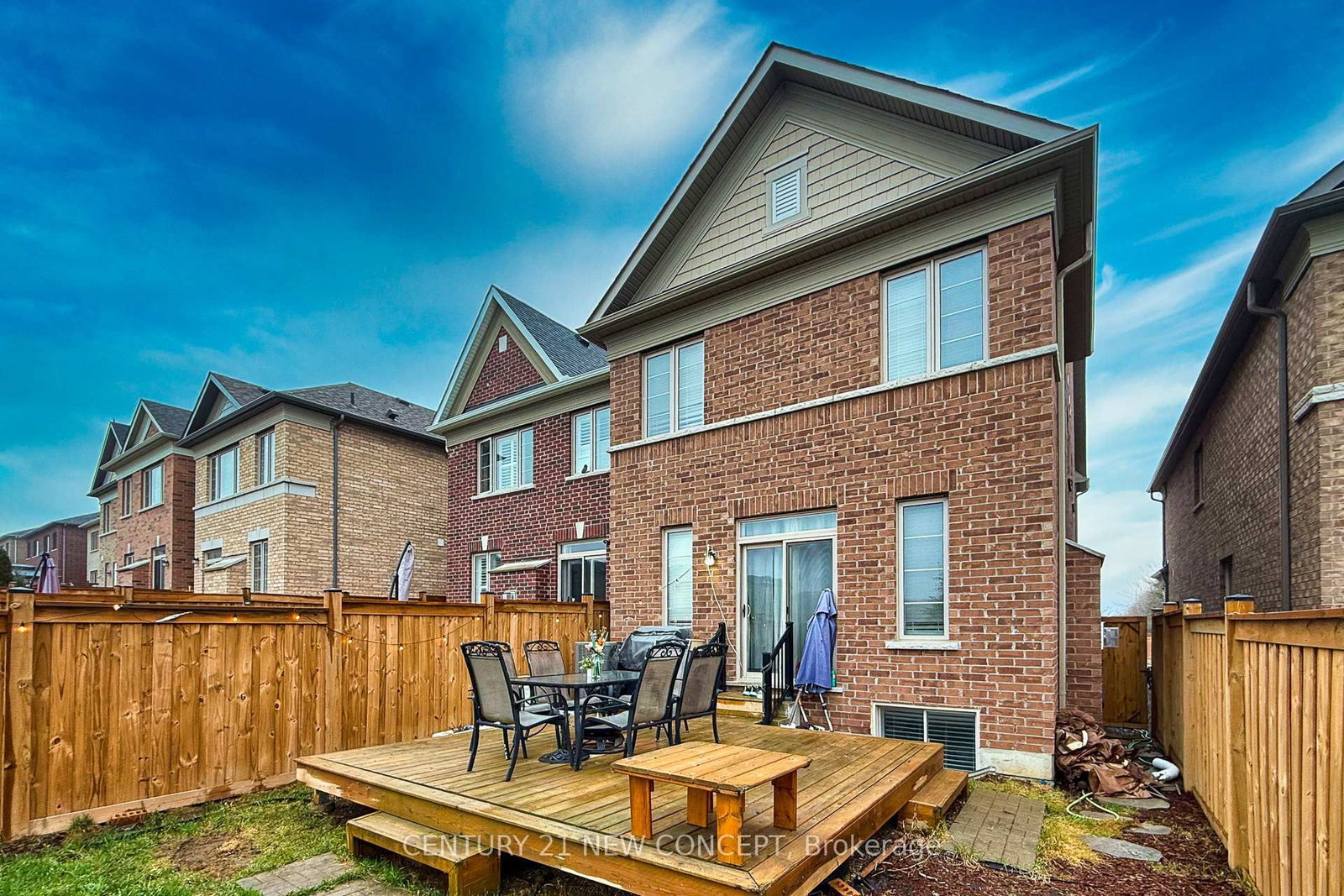 Detached House for sale at 104 Christine Elliott Avenue, Whitby, Ontario, L1P 0E1 - Rural Whitby - MLS: E12998540