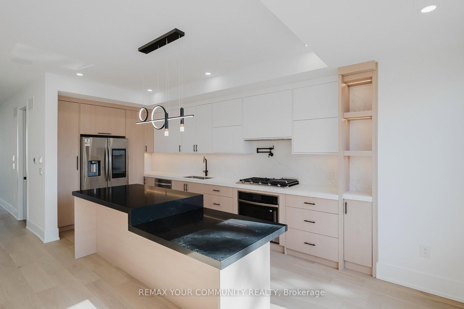 Detached House for sale at 360 Woodmount Avenue, Toronto, Ontario, M4C 4A5 - East York - MLS: E12998646