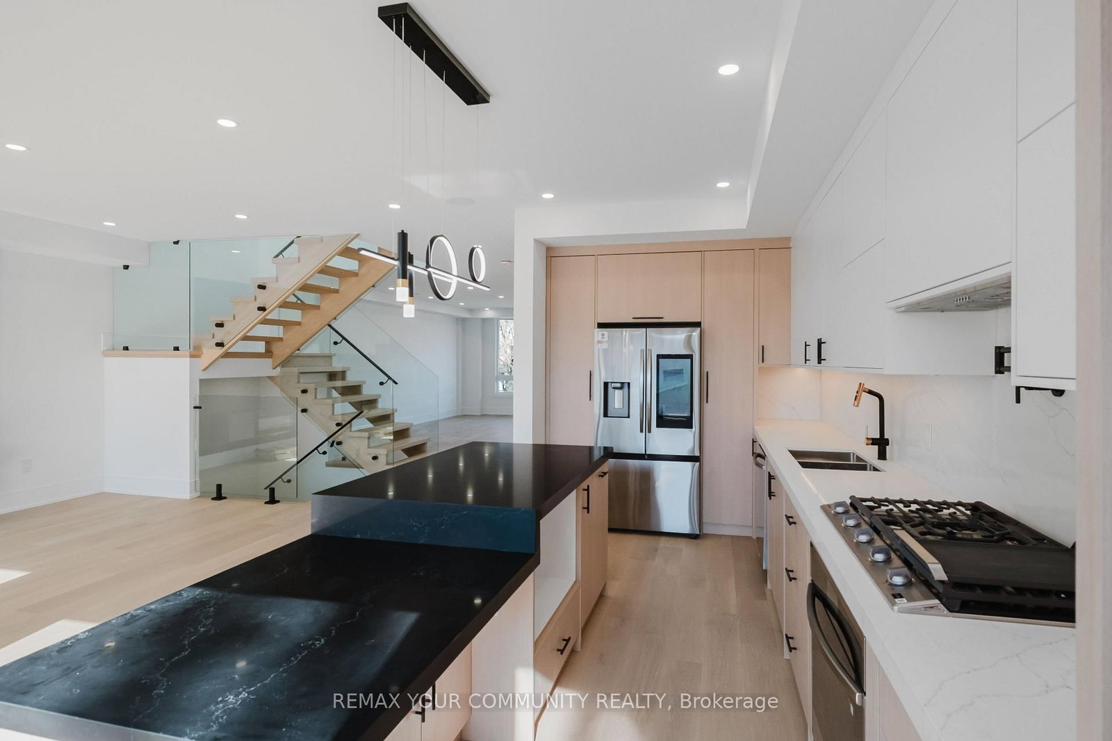 Detached House for sale at 360 Woodmount Avenue, Toronto, Ontario, M4C 4A5 - East York - MLS: E12998646