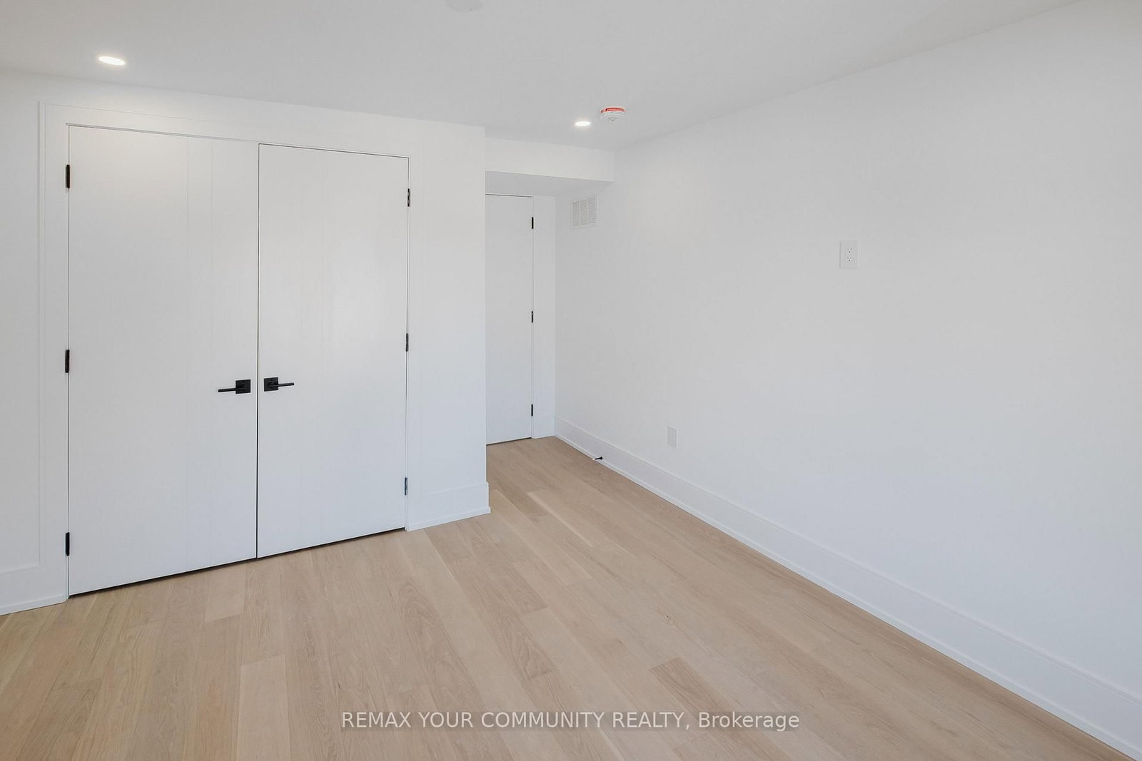 Detached House for sale at 360 Woodmount Avenue, Toronto, Ontario, M4C 4A5 - East York - MLS: E12998646