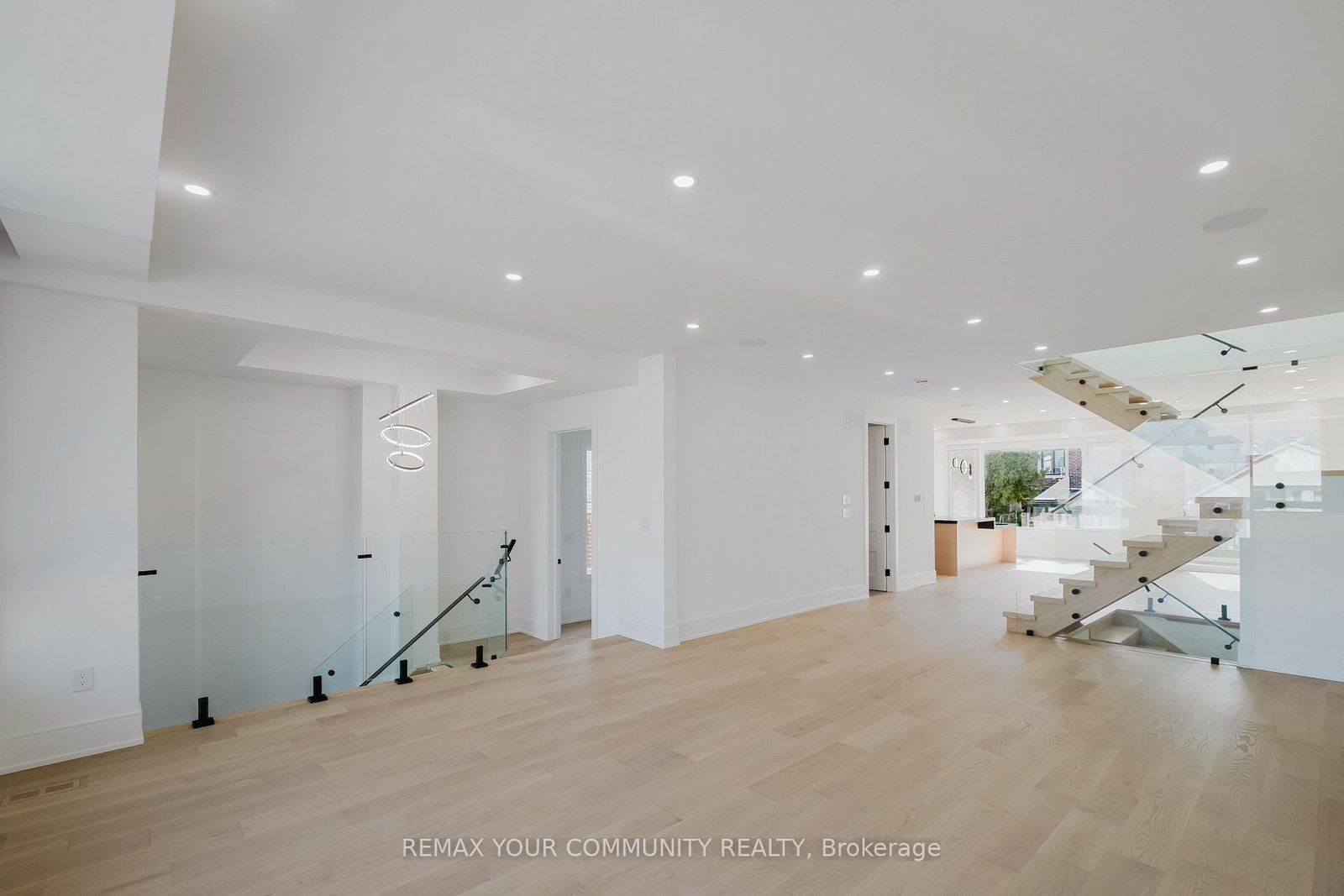 Detached House for sale at 360 Woodmount Avenue, Toronto, Ontario, M4C 4A5 - East York - MLS: E12998646