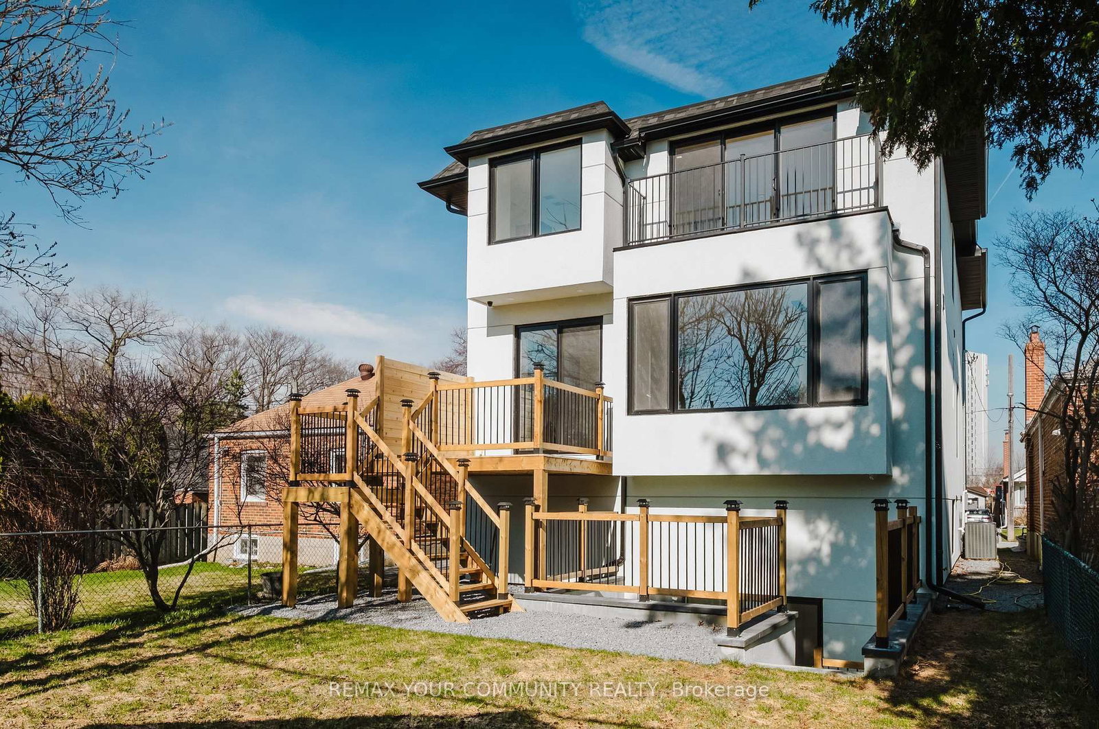 Detached House for sale at 360 Woodmount Avenue, Toronto, Ontario, M4C 4A5 - East York - MLS: E12998646