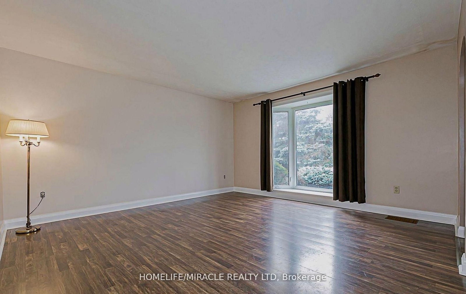 19 Herbert Avenue, Unit Main - Photo 12