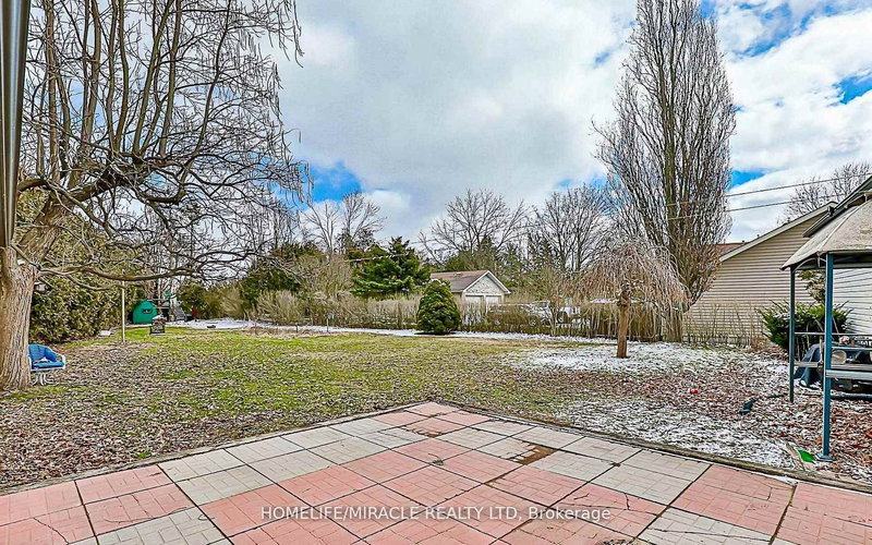 Main - 19 Herbert Ave, Oshawa, L1G 3Y7 | Image 3