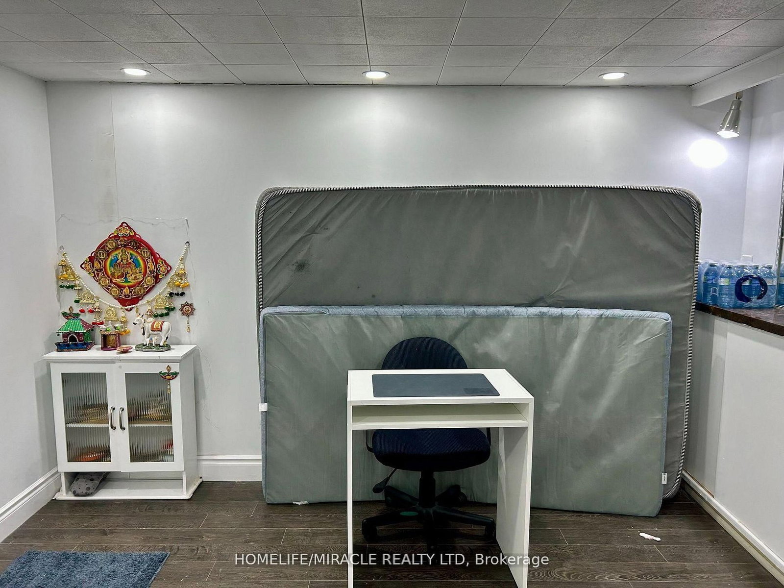 19 Herbert Avenue, Unit Main - Photo 30