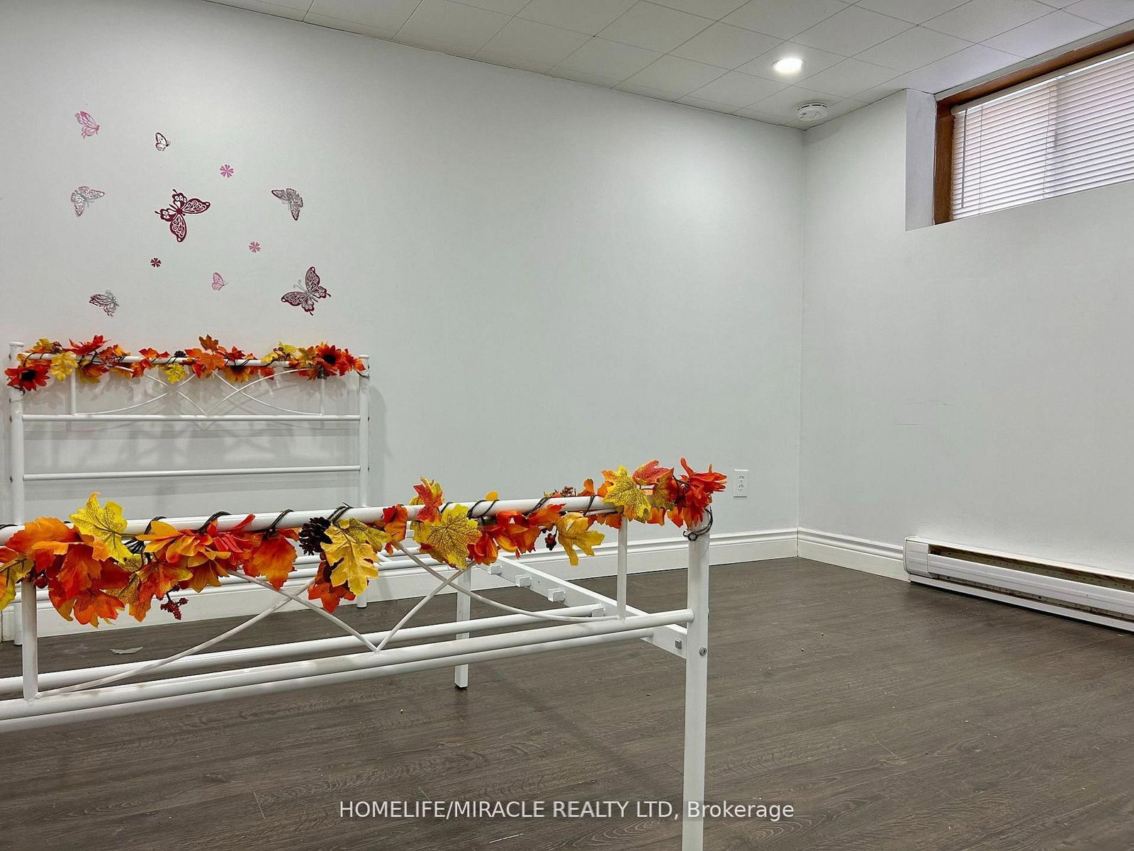 19 Herbert Avenue, Unit Main - Photo 34